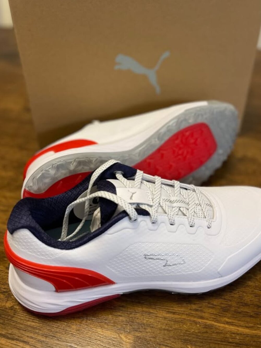 Puma Golf Shoes (Spikeless Alphacat Size 8.5 Mens/10 Womens)